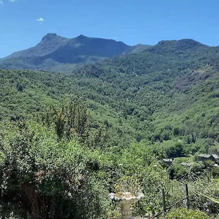 Holiday home Mini-maison Independante Vue Montagne- Corse