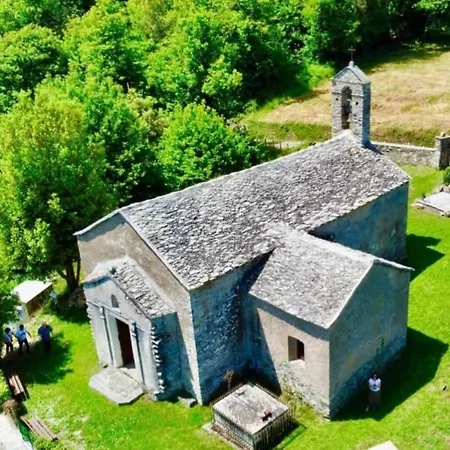 Mini-maison Independante Vue Montagne- Corse Holiday home